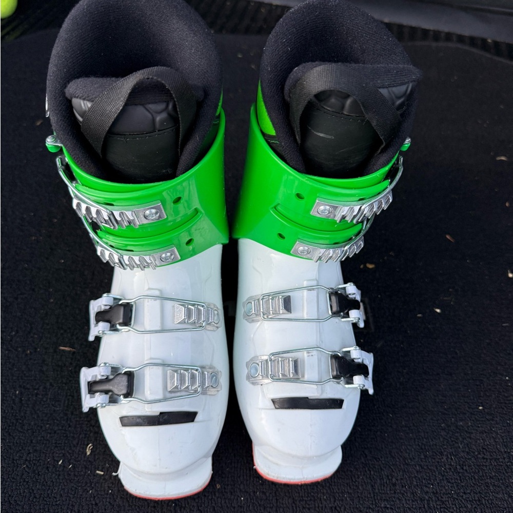 Dalbello Four Buckle Kids Green and White Ski Boots with Silver Buckles